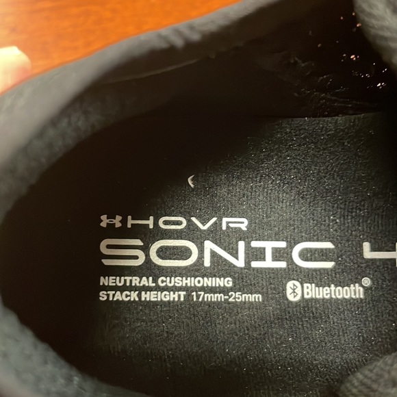 Women’s Black Under Armour Running Shoes with Bluetooth - Picture 2 of 4